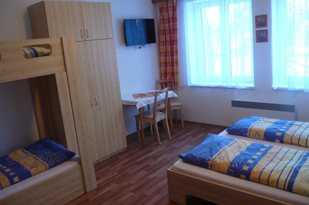 Hotel Lisci Mlyn Frenštát pod Radhoštěm Zimmer foto