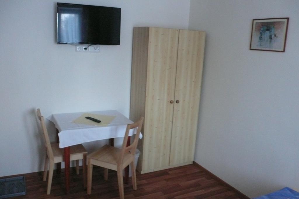 Hotel Lisci Mlyn Frenštát pod Radhoštěm Zimmer foto