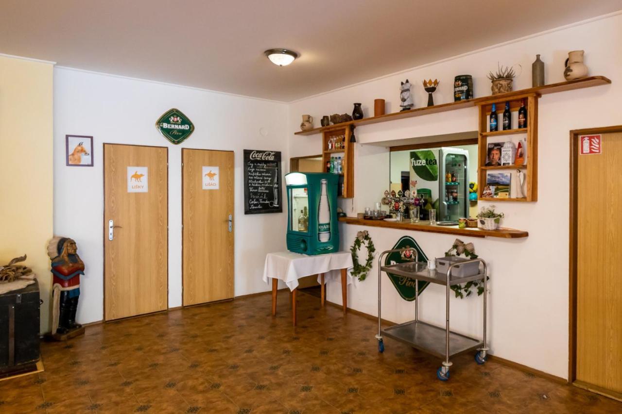 Hotel Lisci Mlyn Frenštát pod Radhoštěm Exterior foto